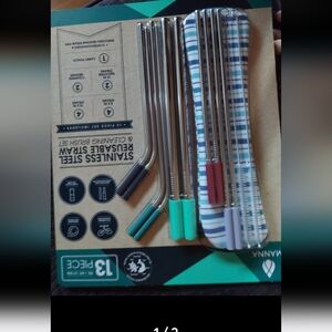 Manna 13 Piece Reusable Straw Set